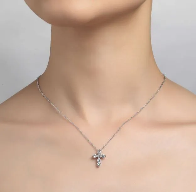 1.02 CTW Cross Pendant Necklace