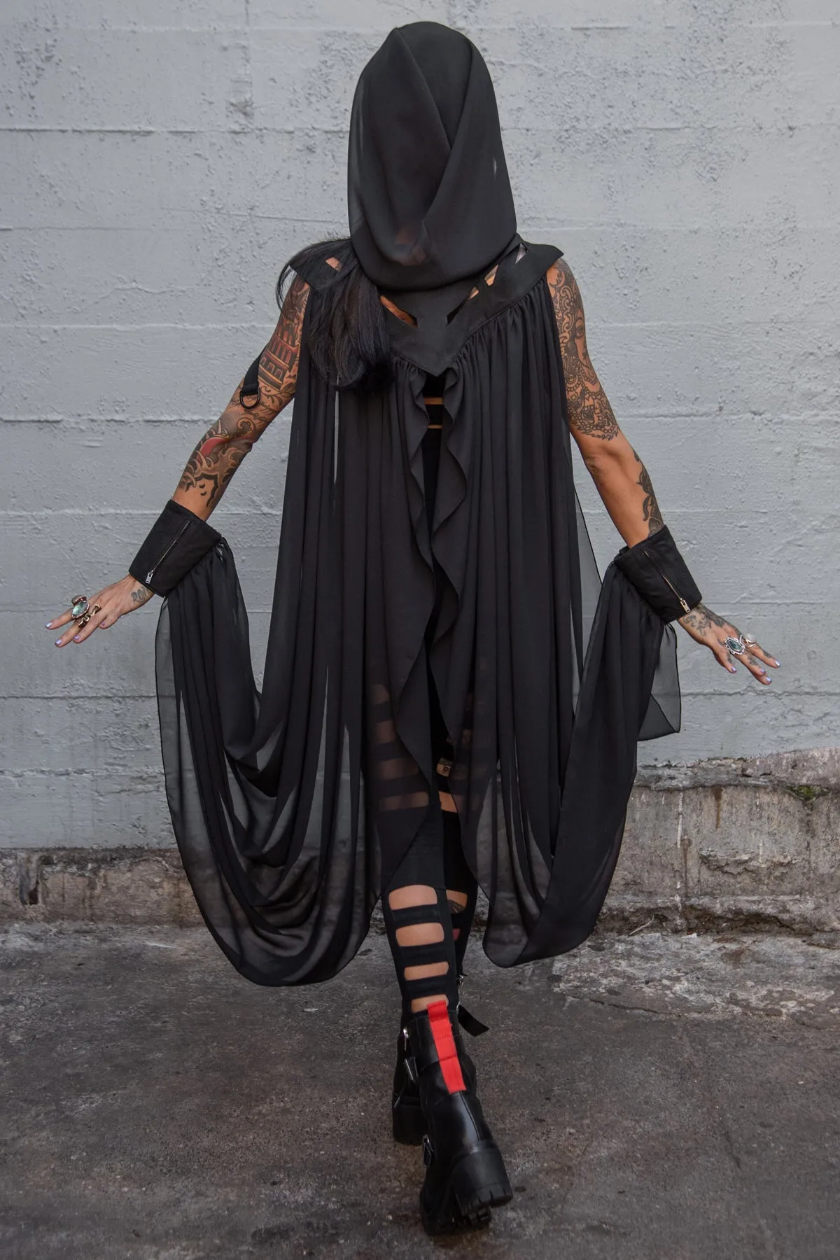 5D x Eyecon Priestess Hood - twill/chiffon