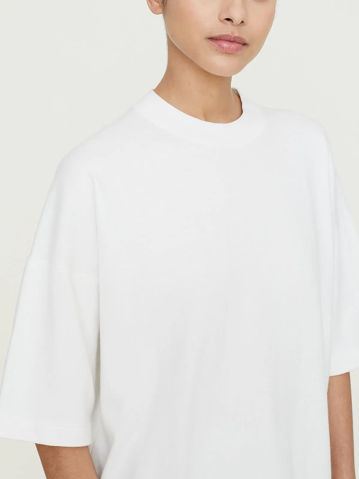 Back Line Sweatshirt Half Sleeve in Off White