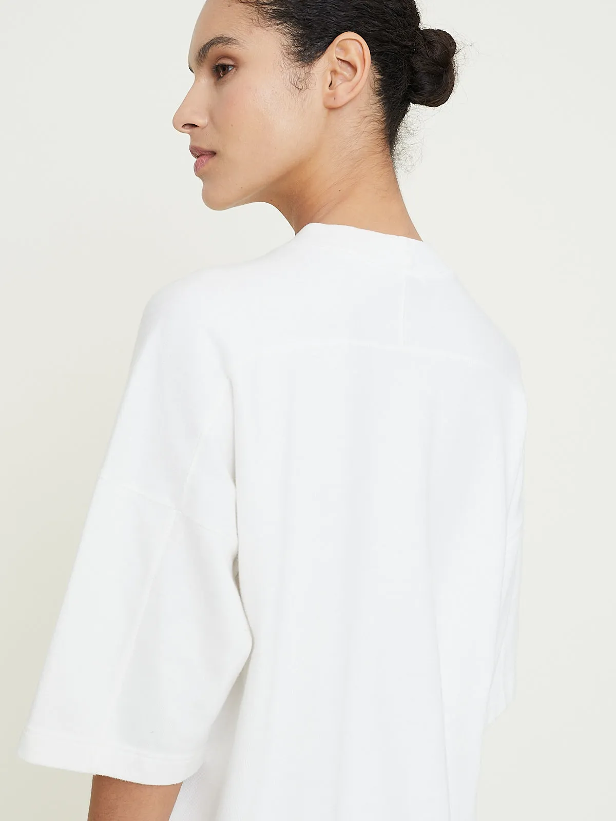 Back Line Sweatshirt Half Sleeve in Off White