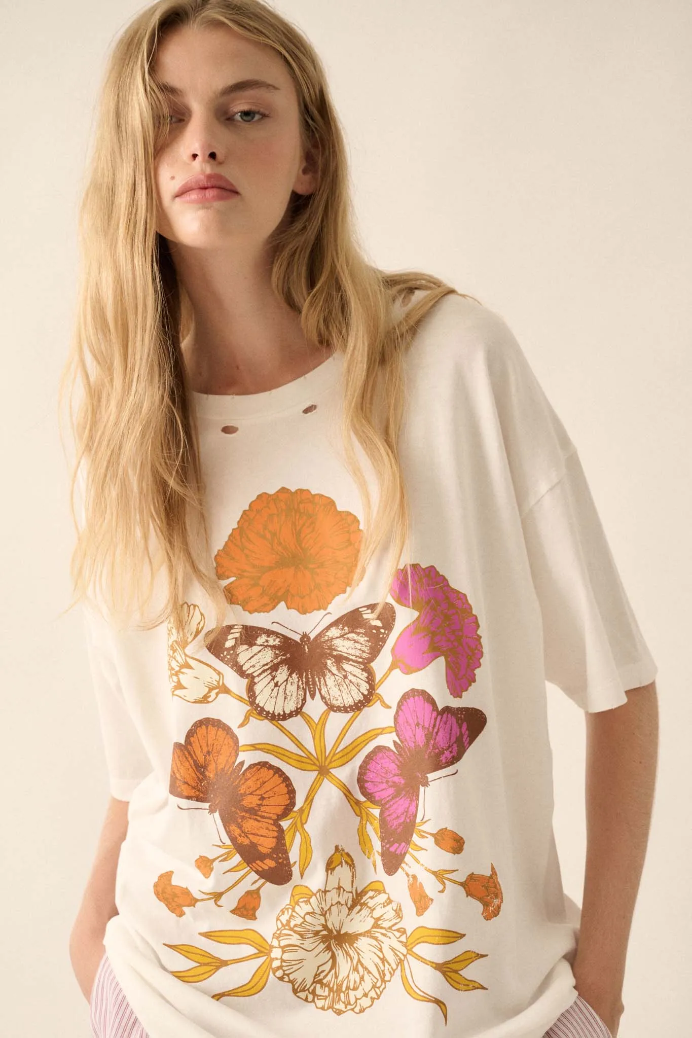 Butterfly Fantasy Distressed Oversize Graphic Tee