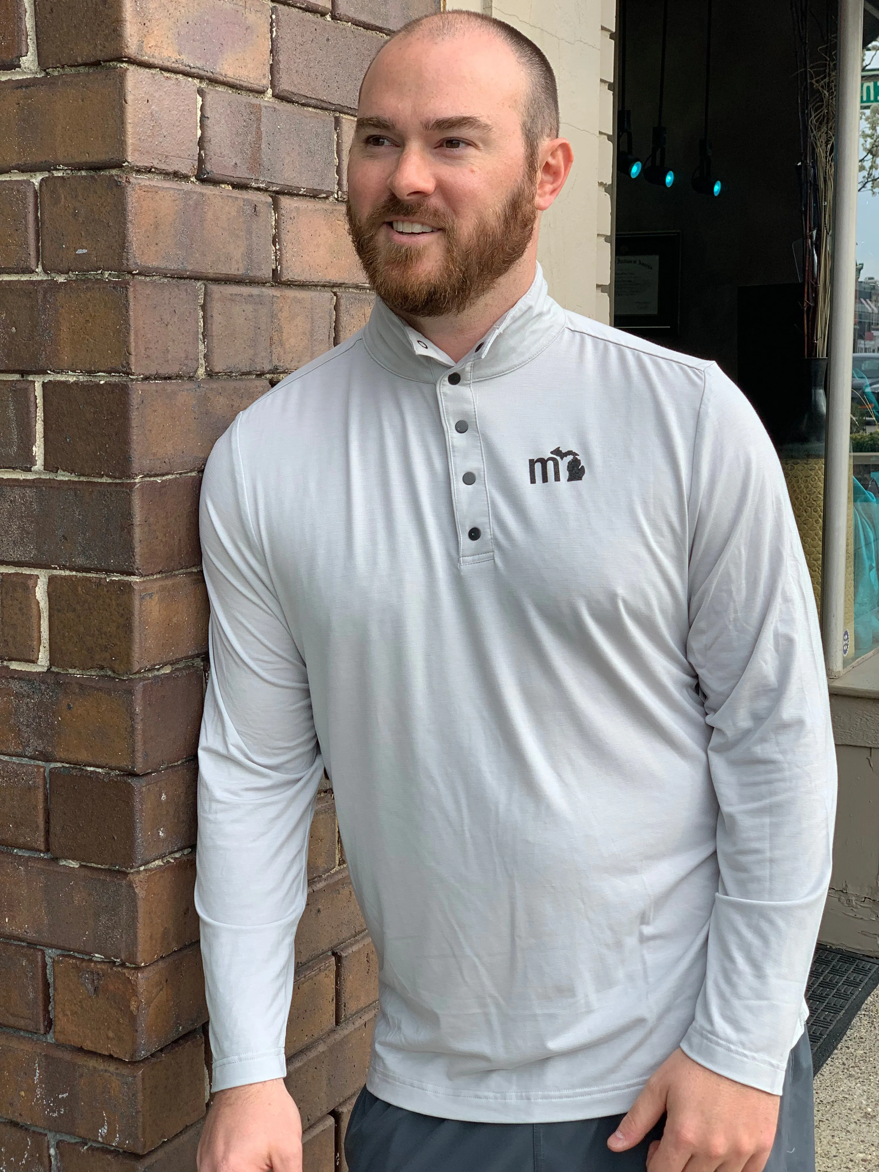 mi Men's Performance Pullover