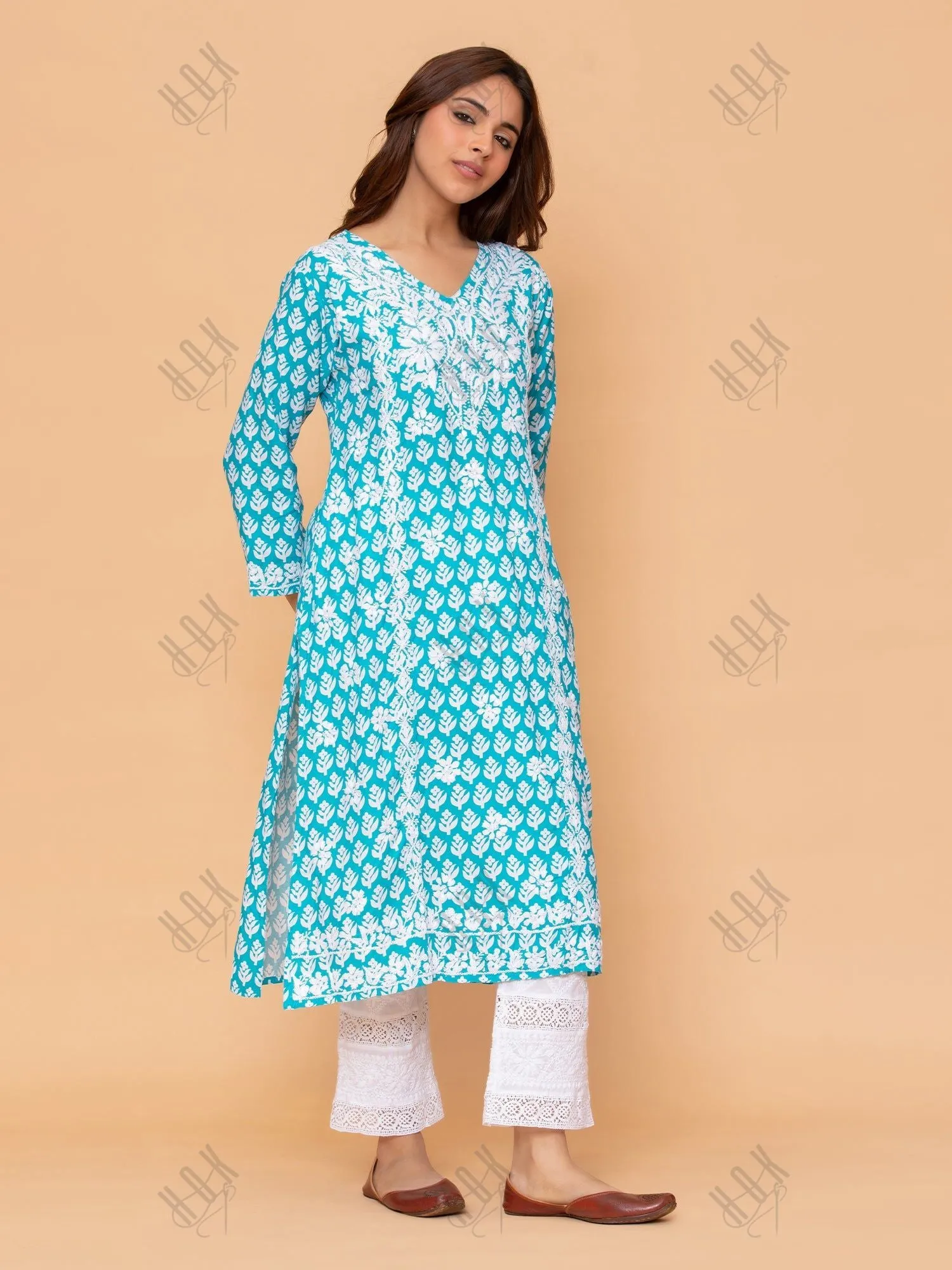 Saba Chikankari Kurta in Muslin - Blue