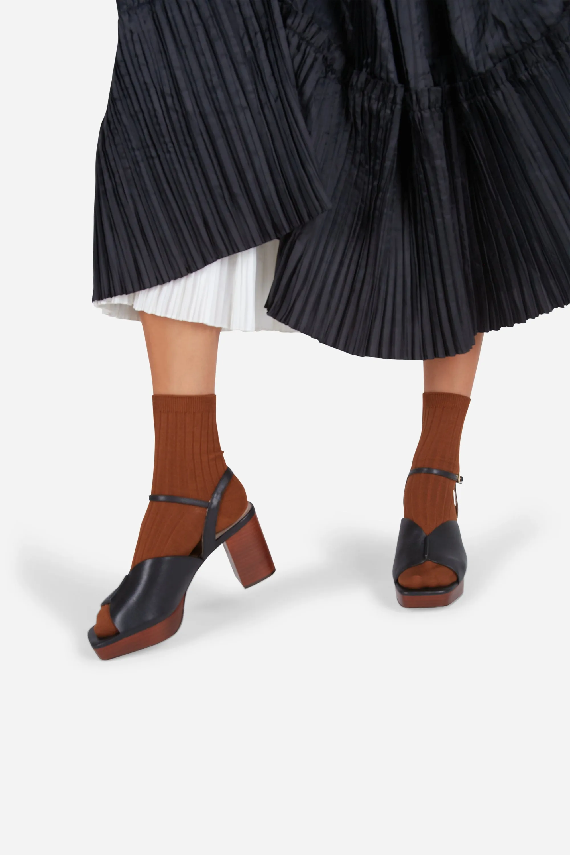 ZURICH STACKED WOOD PLATFORM HEEL